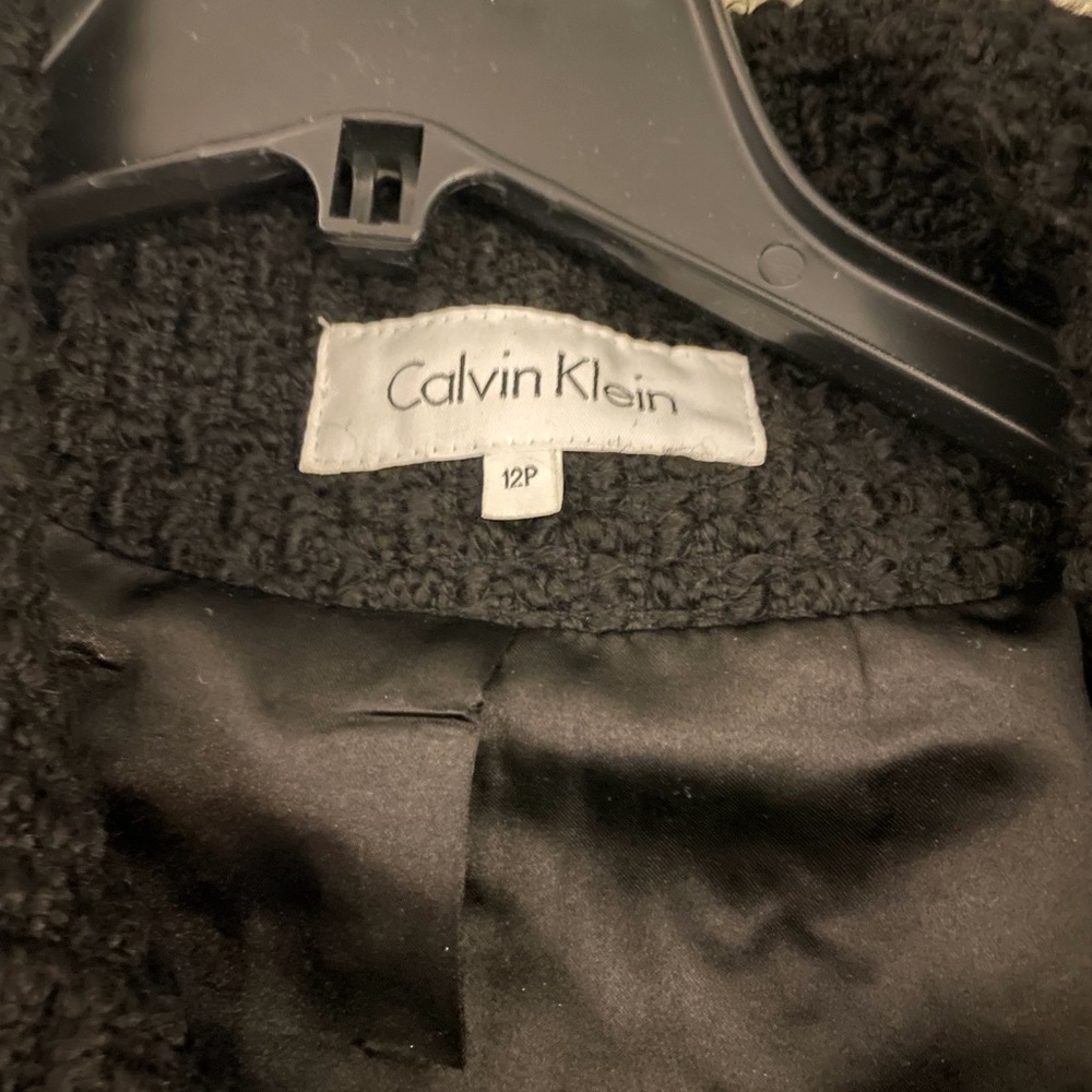 Coat - Picture 2 of 9